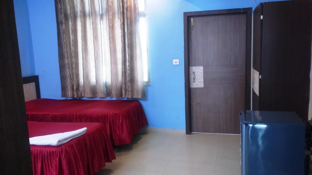 Hotel Parshuram Guwahati Exteriör bild